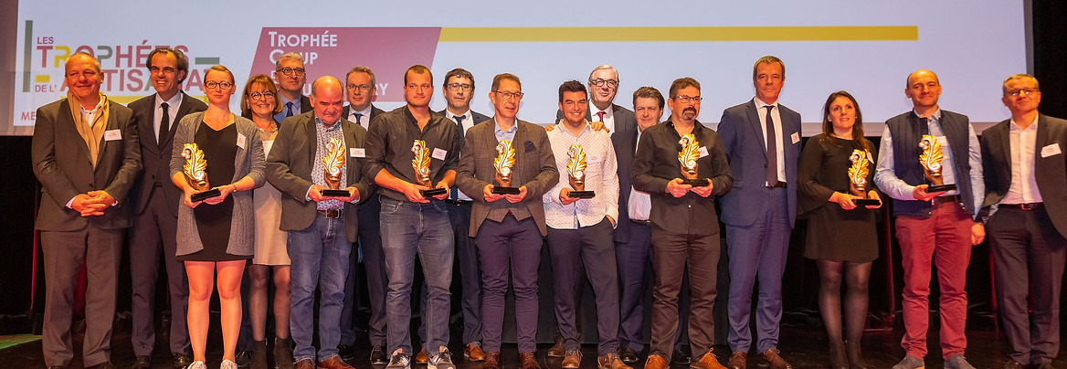 Lauréats et partenaires lors de la 1ère édition des Trophées de l'Artisanat de Côte-d'Or