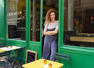 Photo de la gérante d'un bar